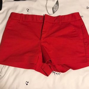 Red shorts with pockets